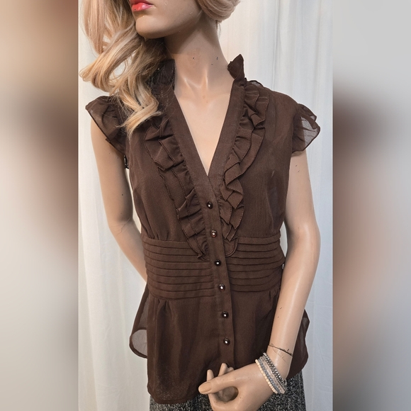 Women's Brown Short Sleeve Button Up Blouse With Ruffle Detail. - Picture 2 of 6